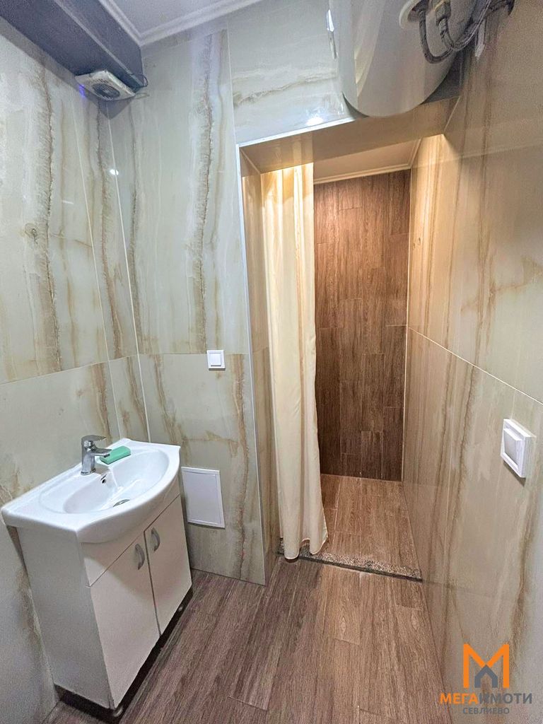 Дава се под наем Едностаен апартамент в Севлиево - 45 кв.м за 229.5 € - Снимка #4