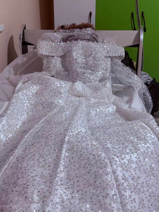 Kelin kòylaklar sotiladi