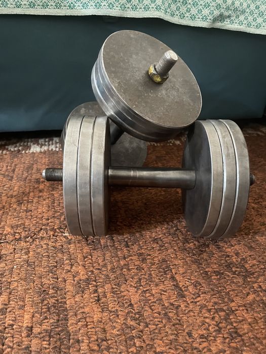 Продается гантели