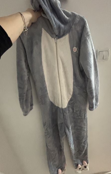 Pijama/costum iepure