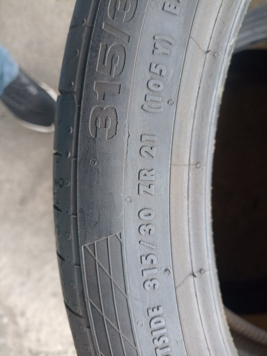 2 anvelope de vara Continental 315/30 R21 dot 2319