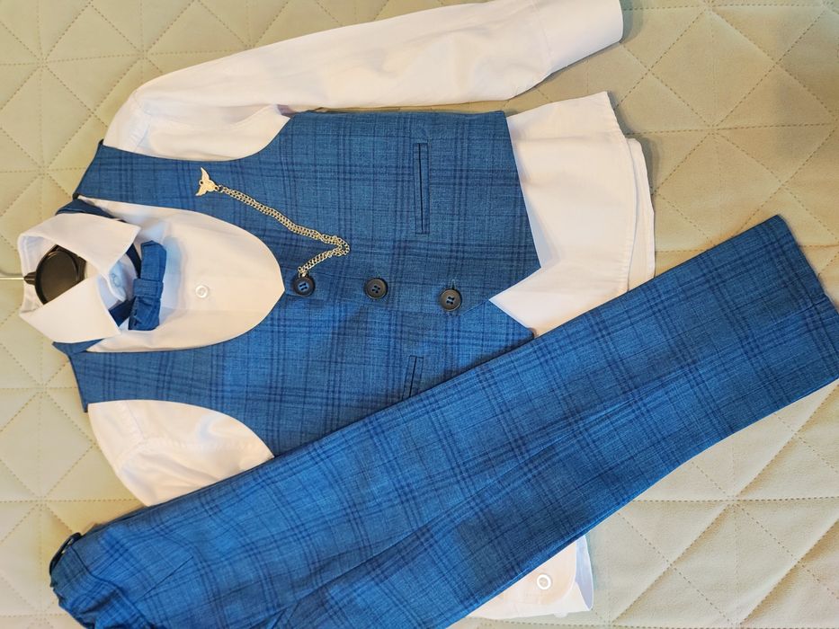 Официален детски костюм 3 - 4 години