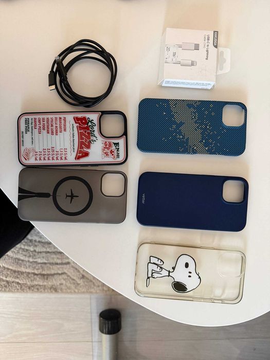 Set de accesorii pentru iPhone 13