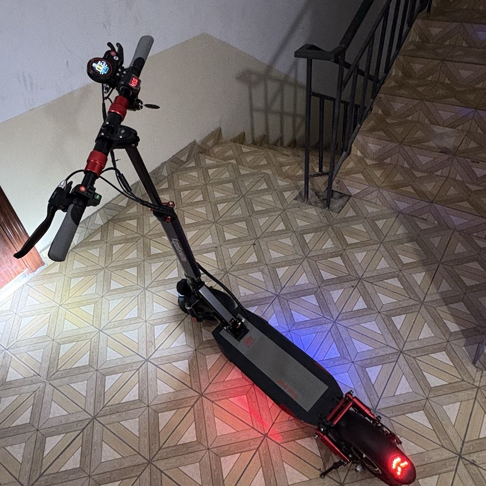 Kugo M4 Pro.