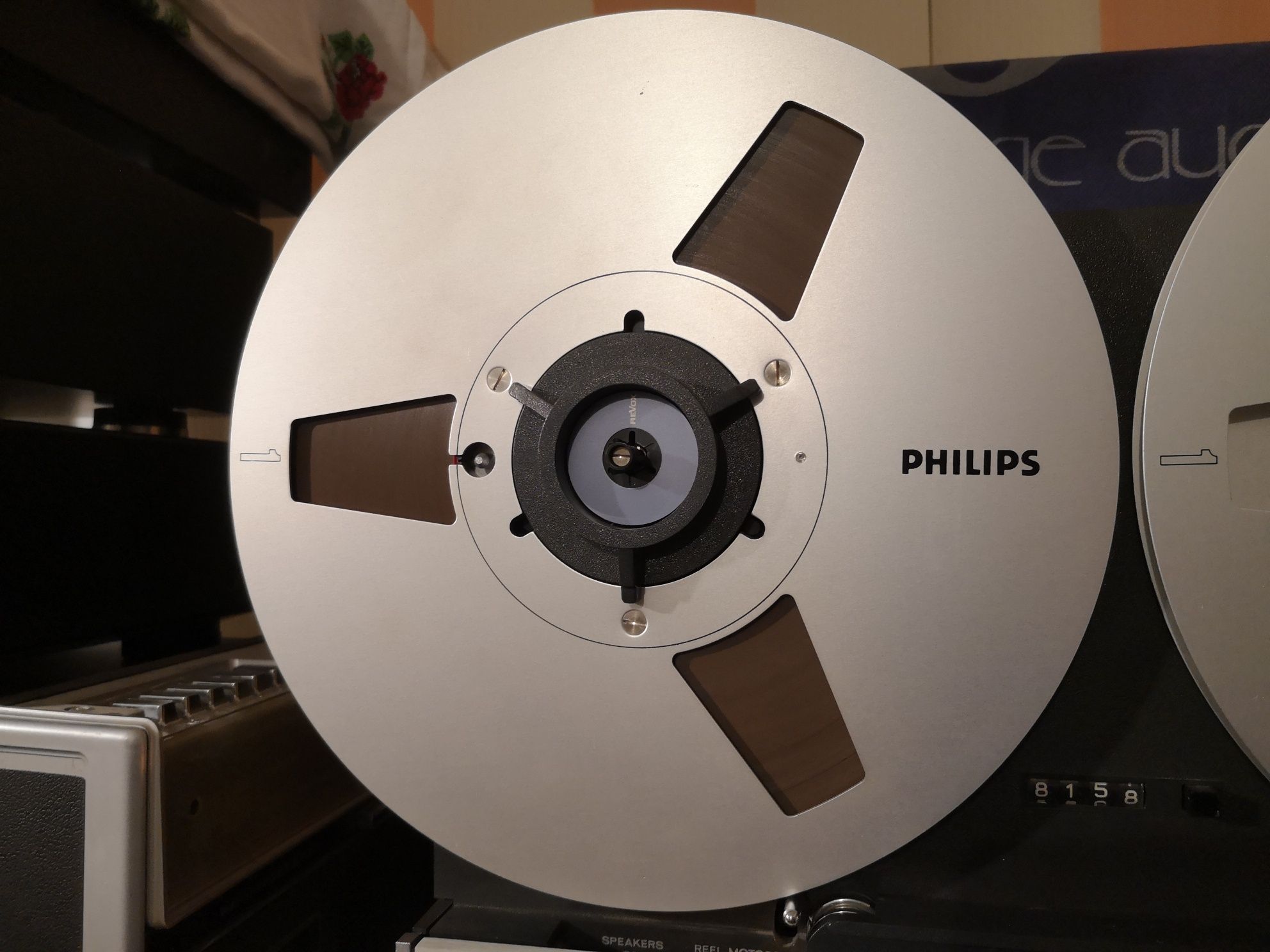 2 benzi Philips 26.5  magnetofon