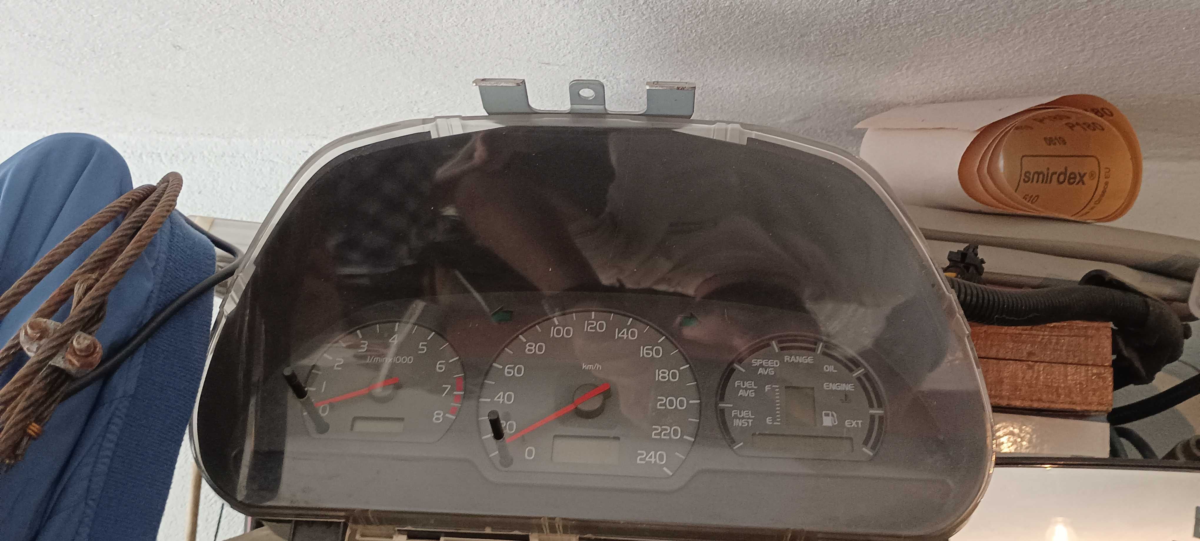 Волво В40 97г. 2.0 Бензин на части...