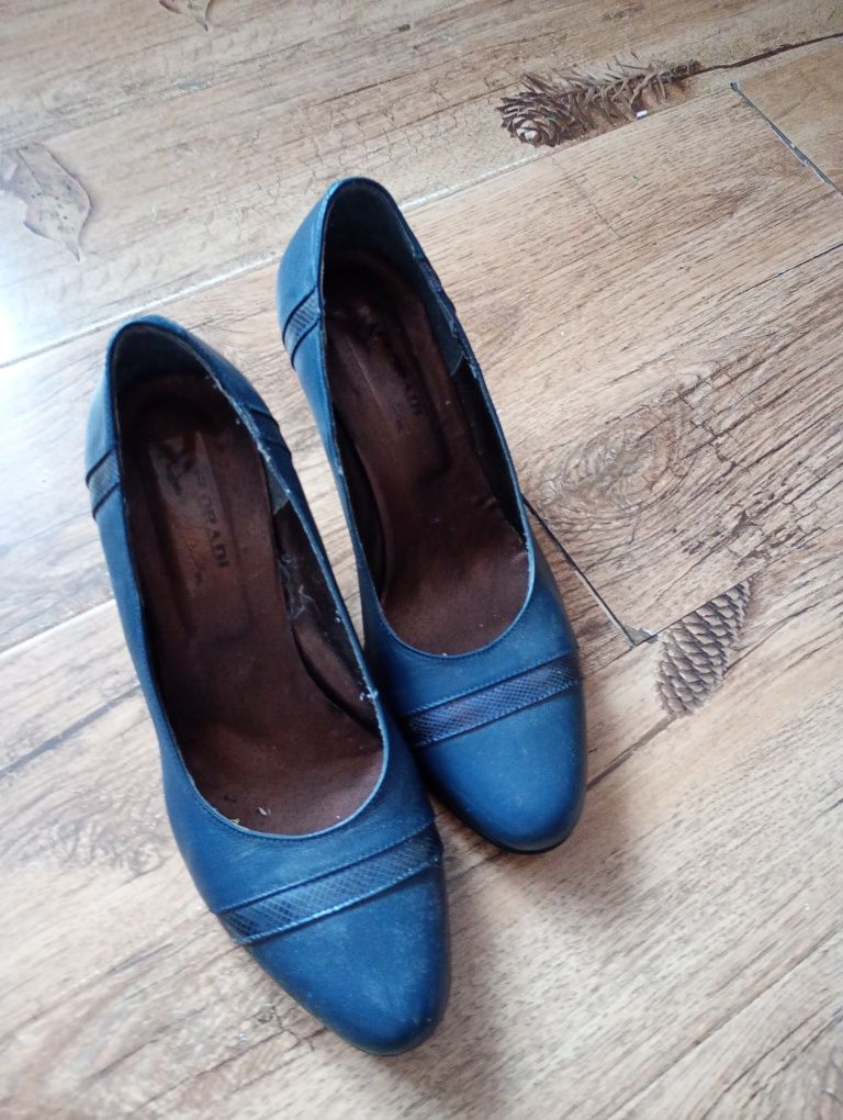 Pantofi și botine