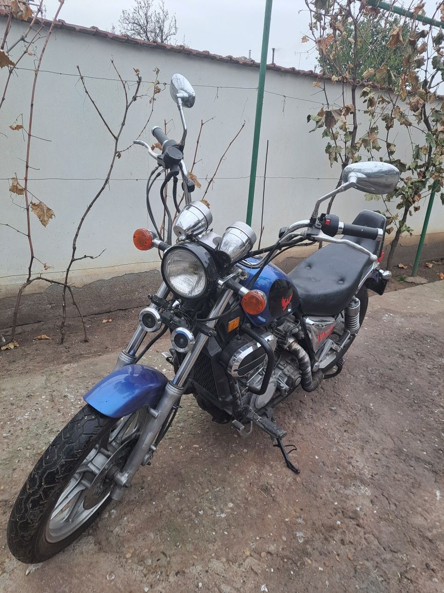 Kawasaki vulcan 750