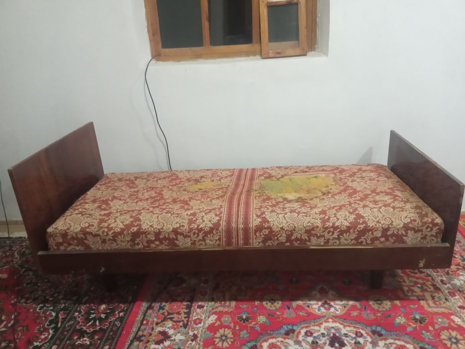 Кровать односпальная,времен СССР