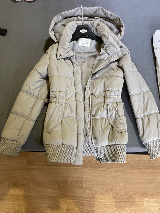 Дамско яке JUNKER - светло бежово - INDIGO Fashion