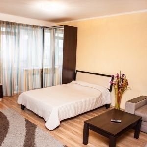 Посуточно квартира на Иманова Жубанова, ЕНУ часам, на ночь