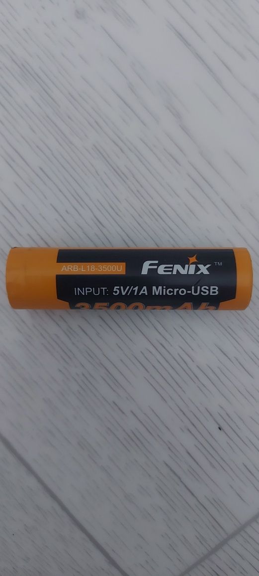 Продам аккумулятор микро USB 18650