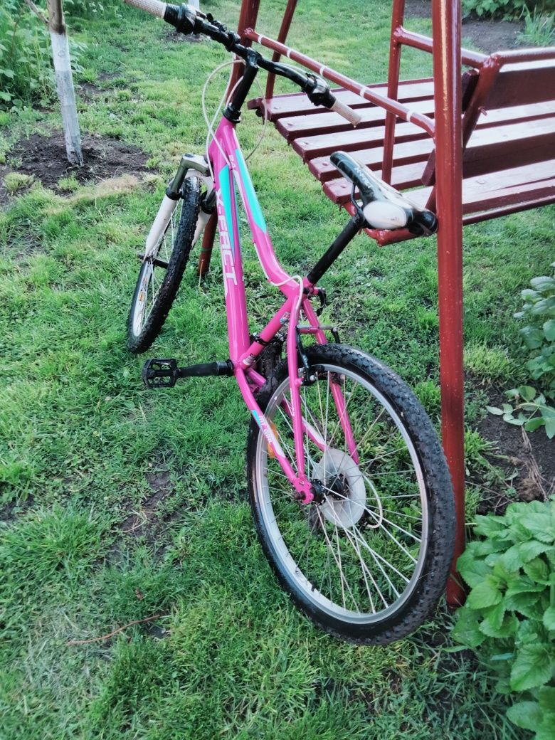 Bicicleta fete foarte putin folosita