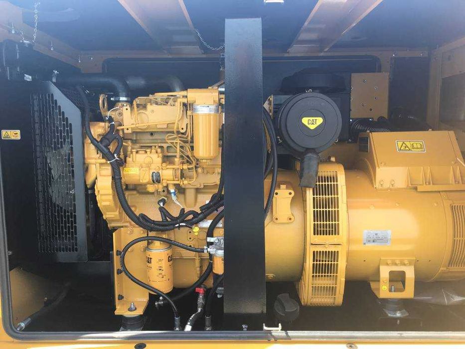 Generator Caterpillar 88 KW motor C4.4, Nou, garantie, super silentios