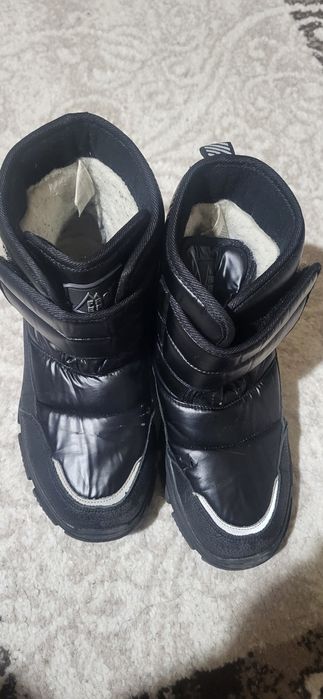 Продам сапоги детские 35р.