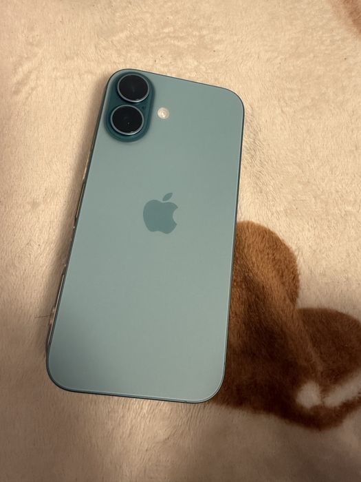 Iphone 16 green 128