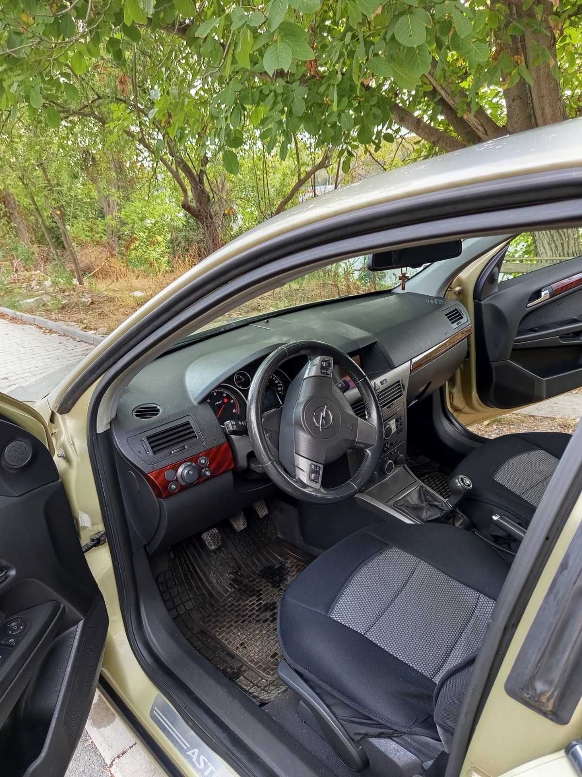 Opel Astra 1.7 CDTI