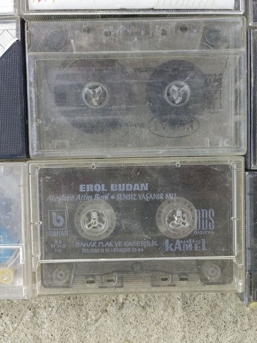 55 броя аудиокасети за касетофон