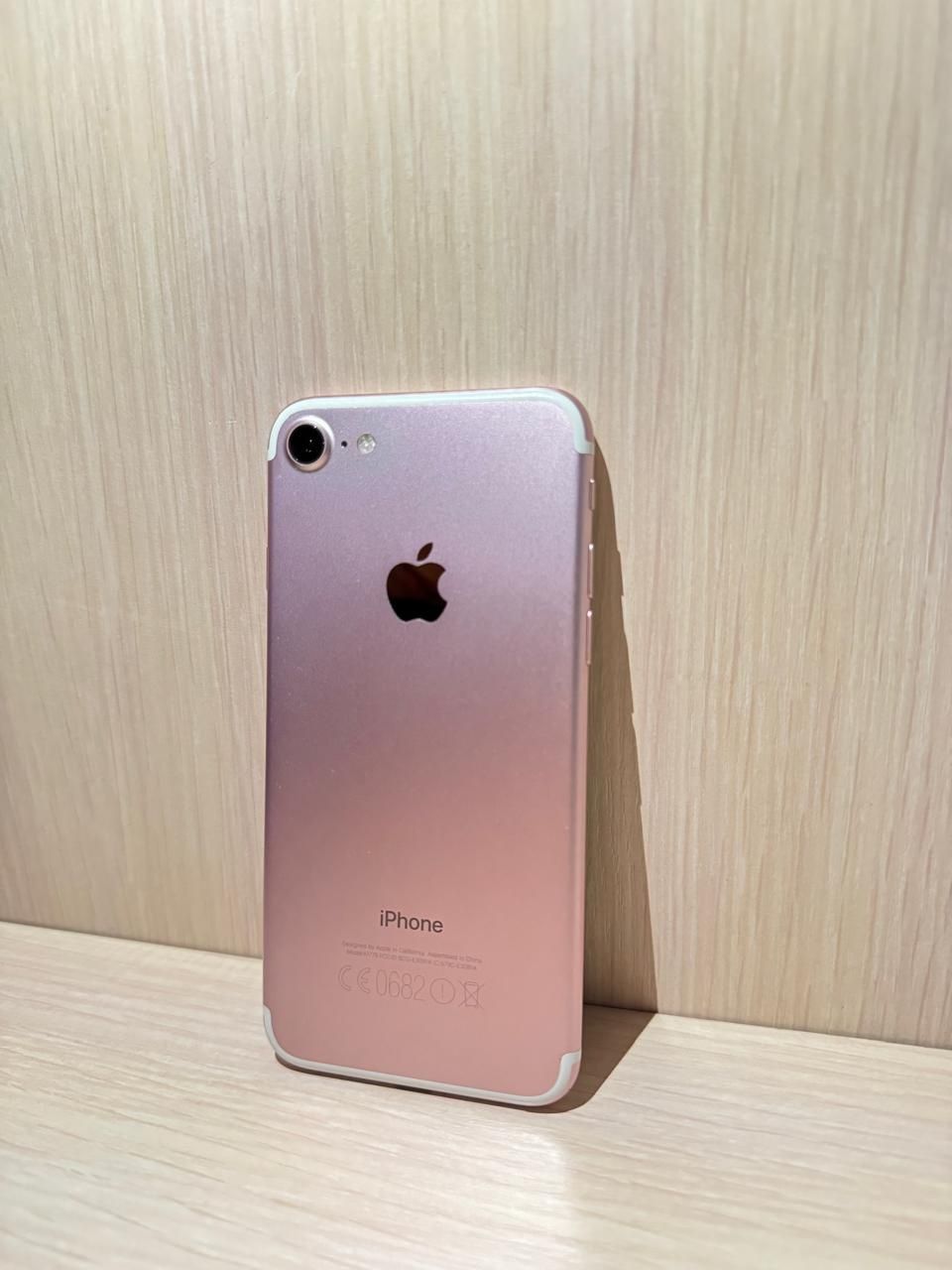 iPhone 7 Rose Gold