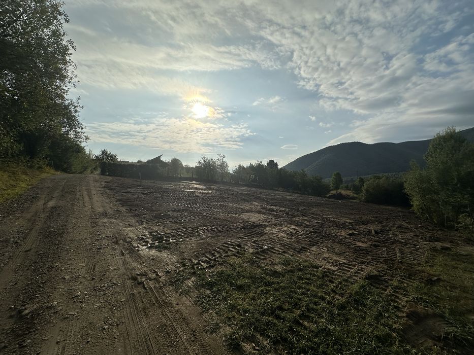 Vând teren intravilan 2039 mp cu PUZ aprobat in Cisnadioara - Sibiu