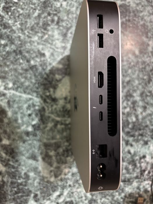 Mac Mini m2 8/256