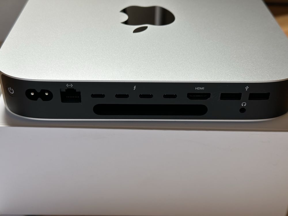 Mac Mini (2023), M2 Pro, 16GB RAM, SSD 512Gb.