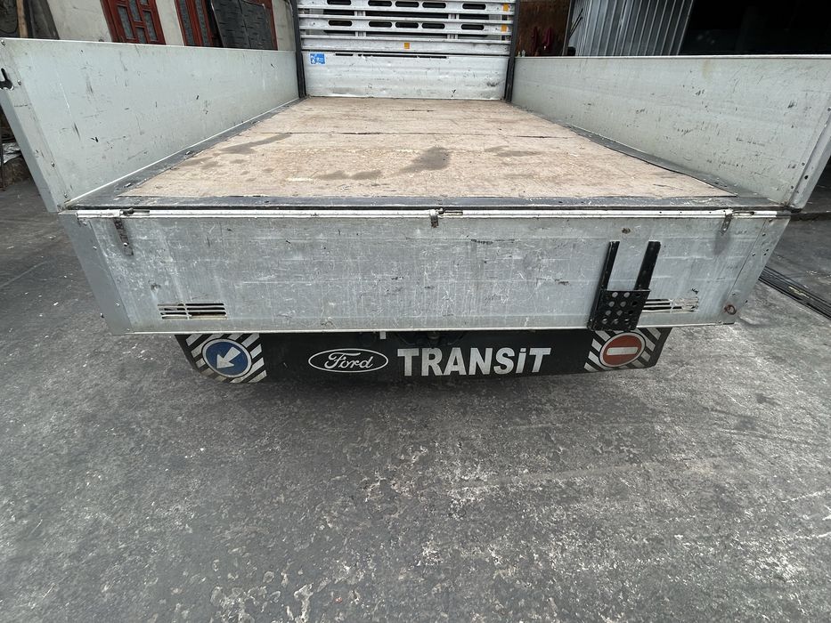 Obloane Ford Transit 2010 spate și cabină