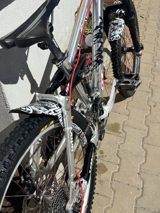 Vand Bicileta downhill/freeride UMF Freddy One