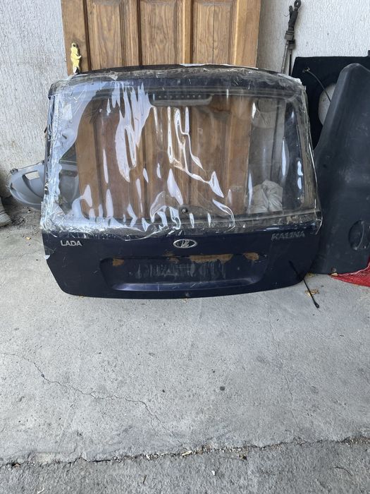 Прлдам задний багажник на калину 1 в кузовя хэчбек . Состояние как на