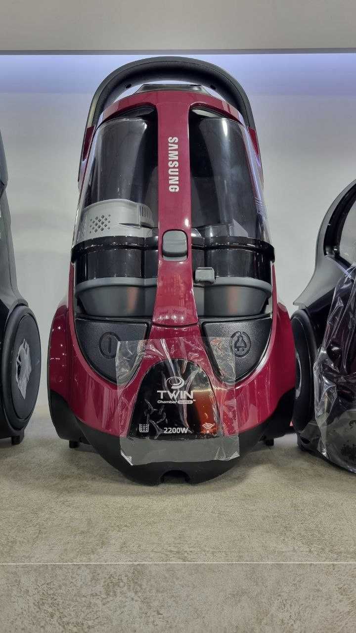 Пылесос Samsung VCC885FH3P/XEV