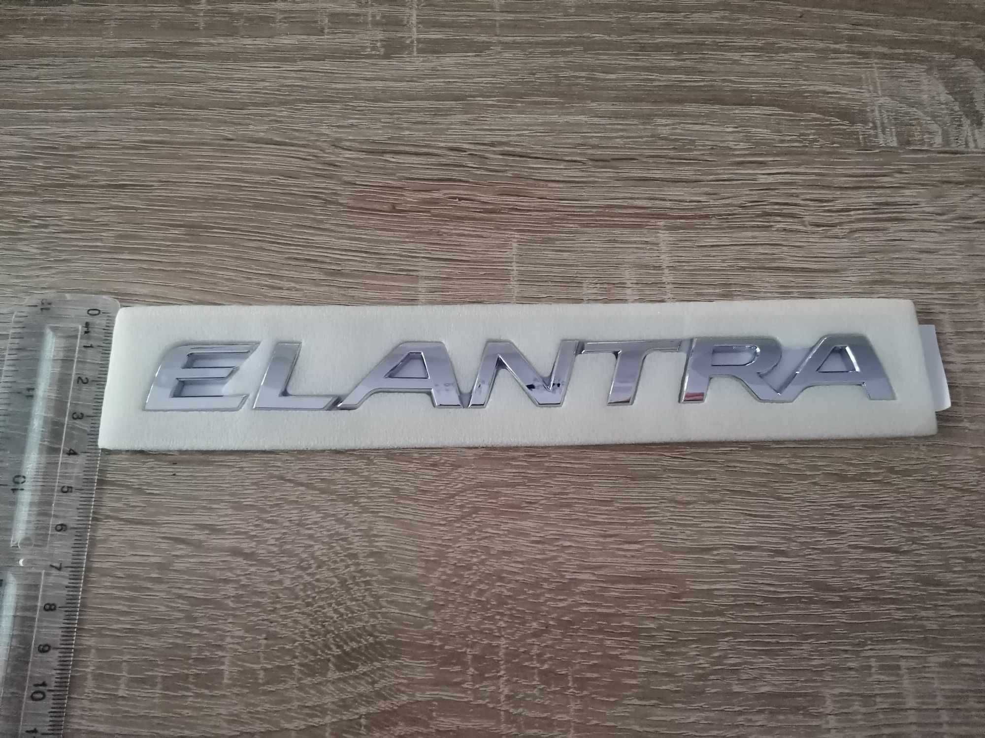 Надпис емблема Хюндай Елантра Hyundai Elantra