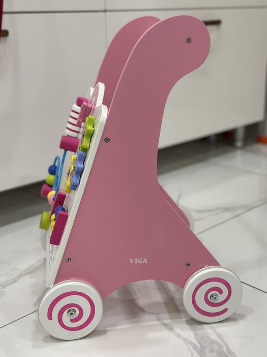 Уокър и бизи борд