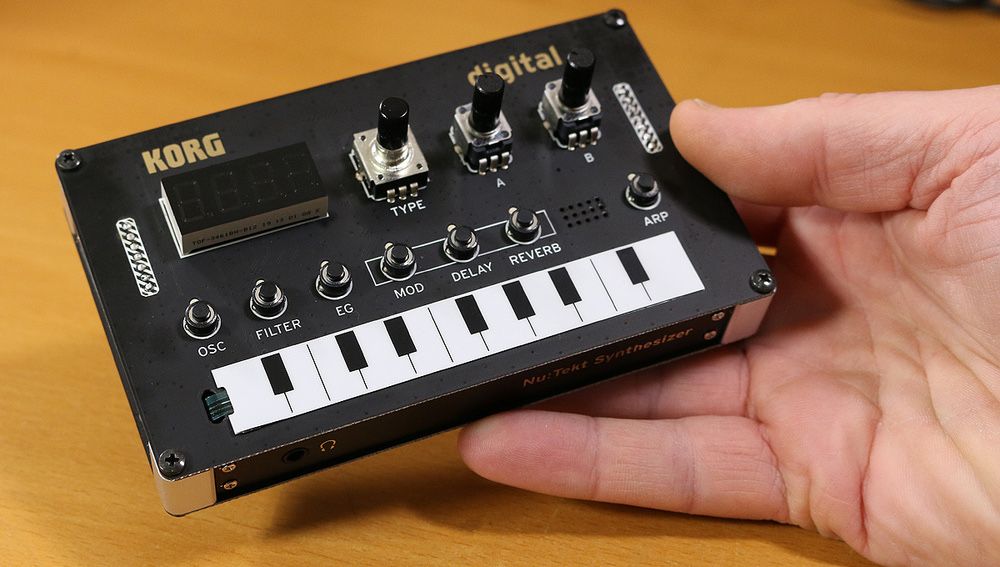 Продам синтезатор и эффектор 2 в 1: KORG NTS1 + бонусы