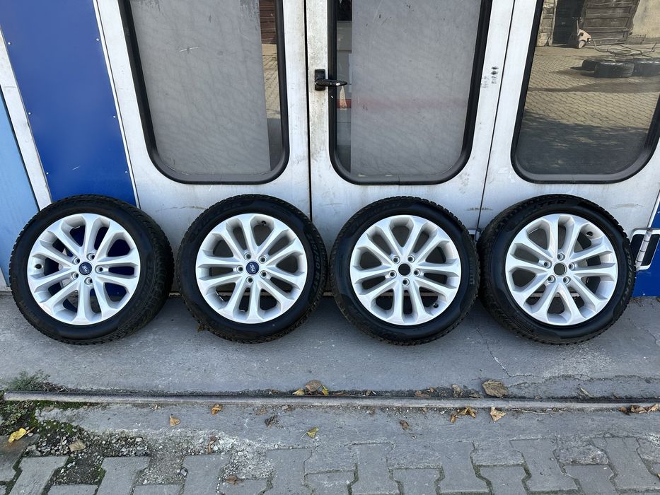 Jate ford 5x108 + anvelope iarna pirelli 215 50 R17