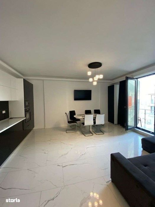 3 camere cu vedere frontală la mare mobilat lux