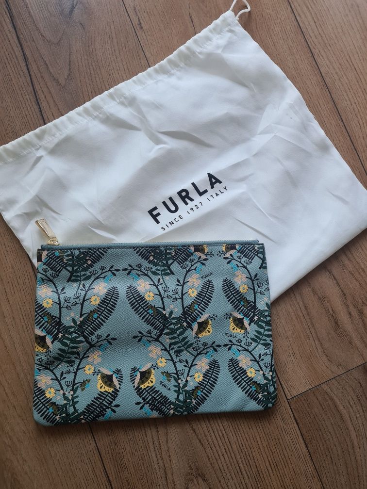 Несесер FURLA нов