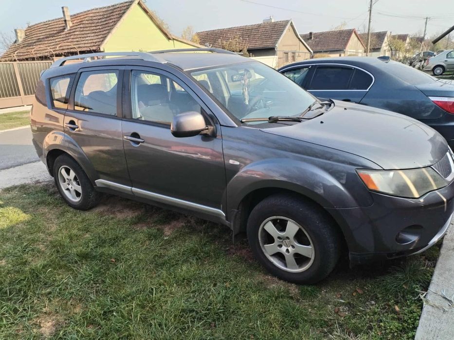 Mitsubishi Outlander 2.0 D, 2007 - 4x4 / 2x4 - Inmatriculată RO