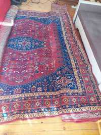 Вълнен персийски килим