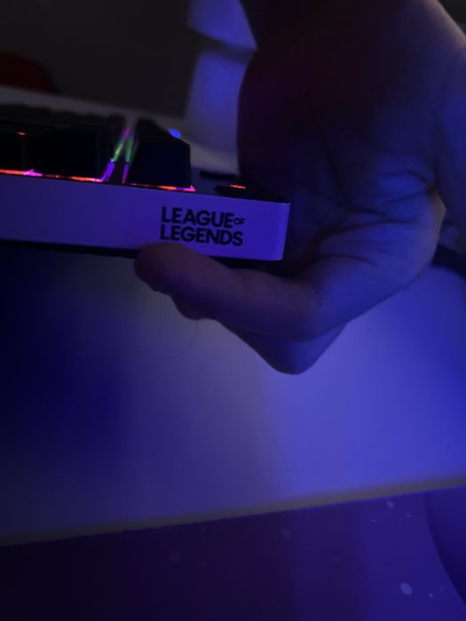 tastatura de gaming logitech g pro x k/da