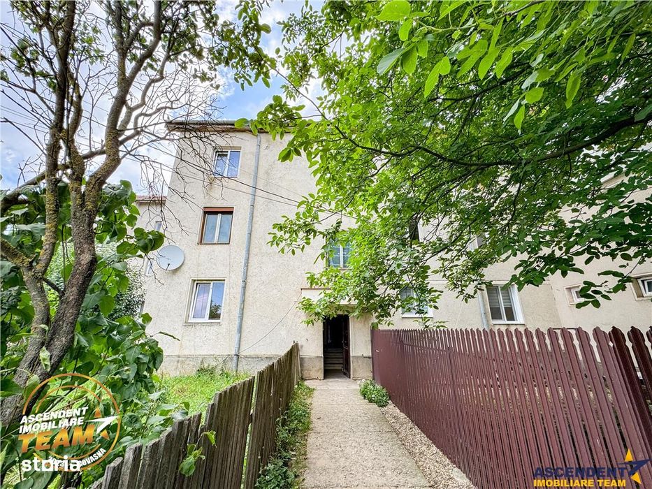 FILM! Apartament 2 camere,decomandat,cu garaj,1.400 mp teren,Let,Covas