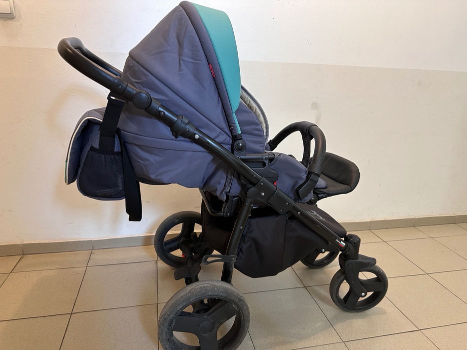 Бебешка количка 3 в 1