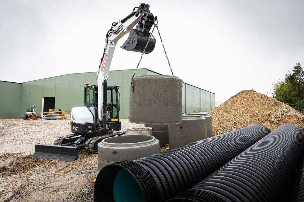 Изграждане на външна канализация, септични ями, дренаж, канал и др.