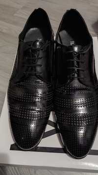 Мъжки лачени обувки Tendenz 43