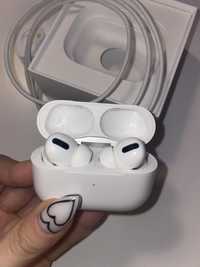 Airpods pro with magsafe case