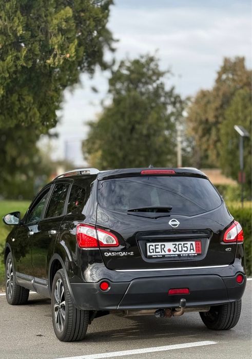 Nissan Qashqai +2 Panoramic Pilot