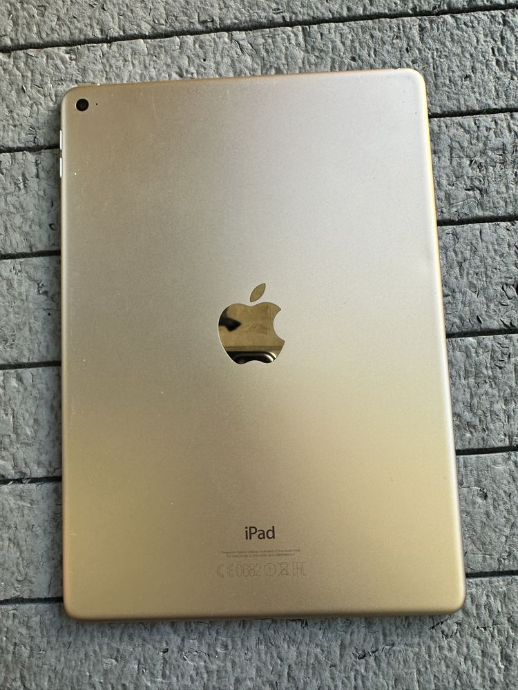 Tableta iPad Air 2 pentru placa de baza