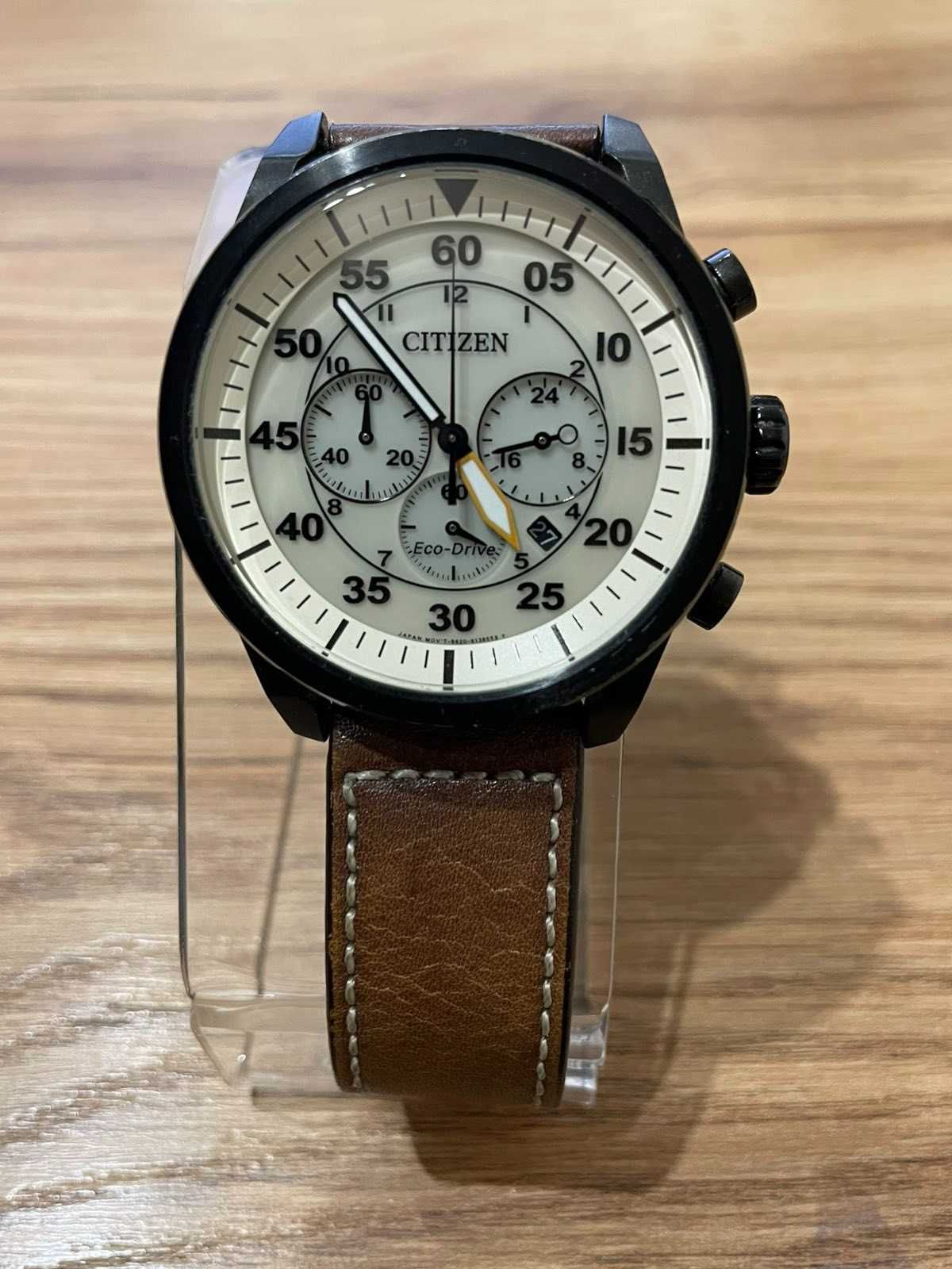 часовник Citizen Eco Drive B620