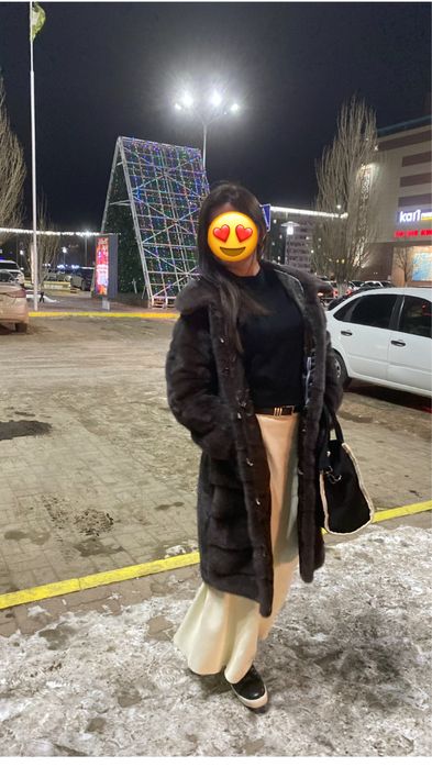 Продам норковую шубу почти новая