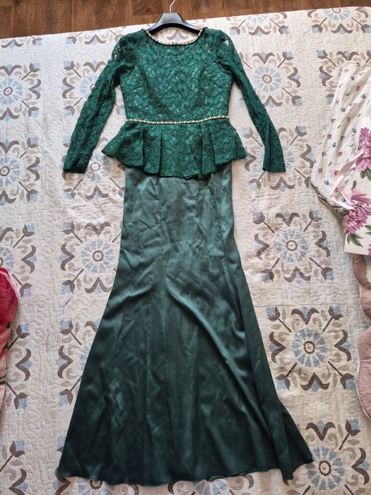 Продаётся платье