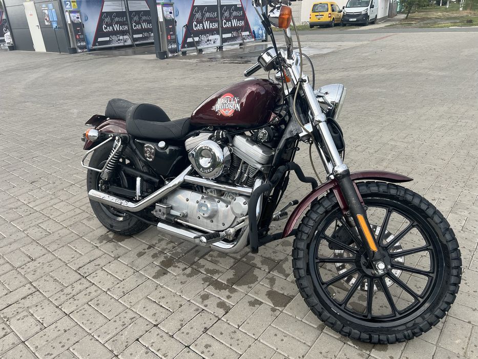 Harley Davidson Sportster 883